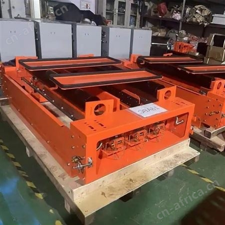 输煤皮带机回程带料清洁设备MH清扫箱
