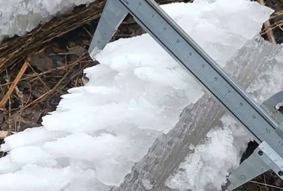 高山电线被冰冻怎么办？一秒搞定 原理如此简单